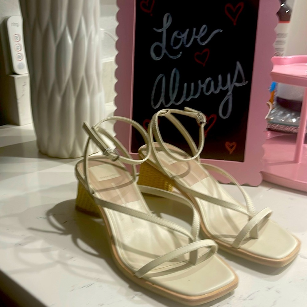 Dolce vita wedge ladies size 8.5 new no tag
